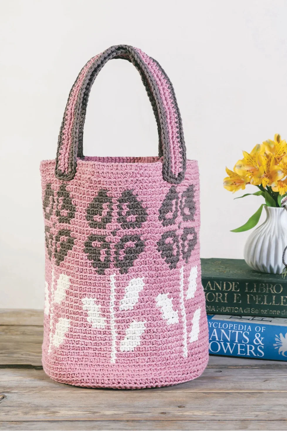 DMC Nova/Eco Vita Recycled Cotton Pattern Book - 15770 - Image 13