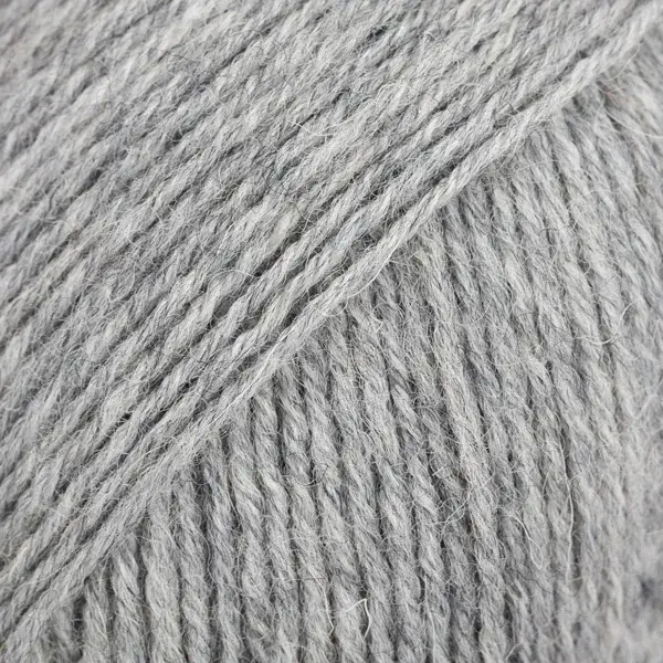 Drops Fabel 4 Ply 50g - Image 35