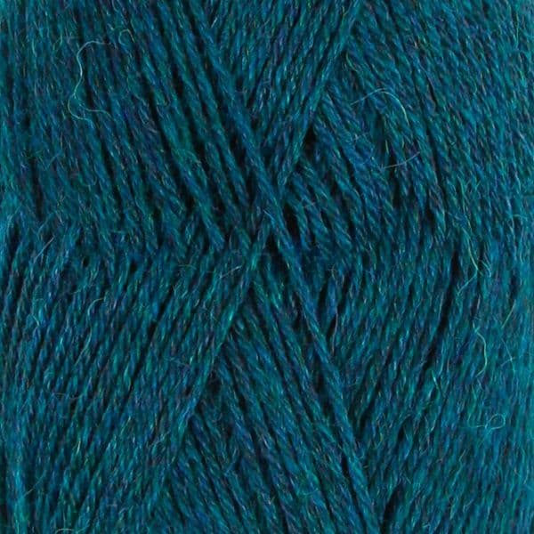 Drops Nord 4 Ply 50g - Image 18