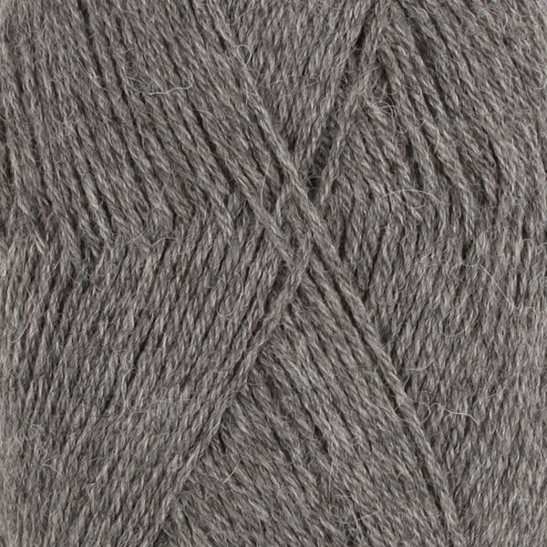 Drops Nord 4 Ply 50g - Image 8